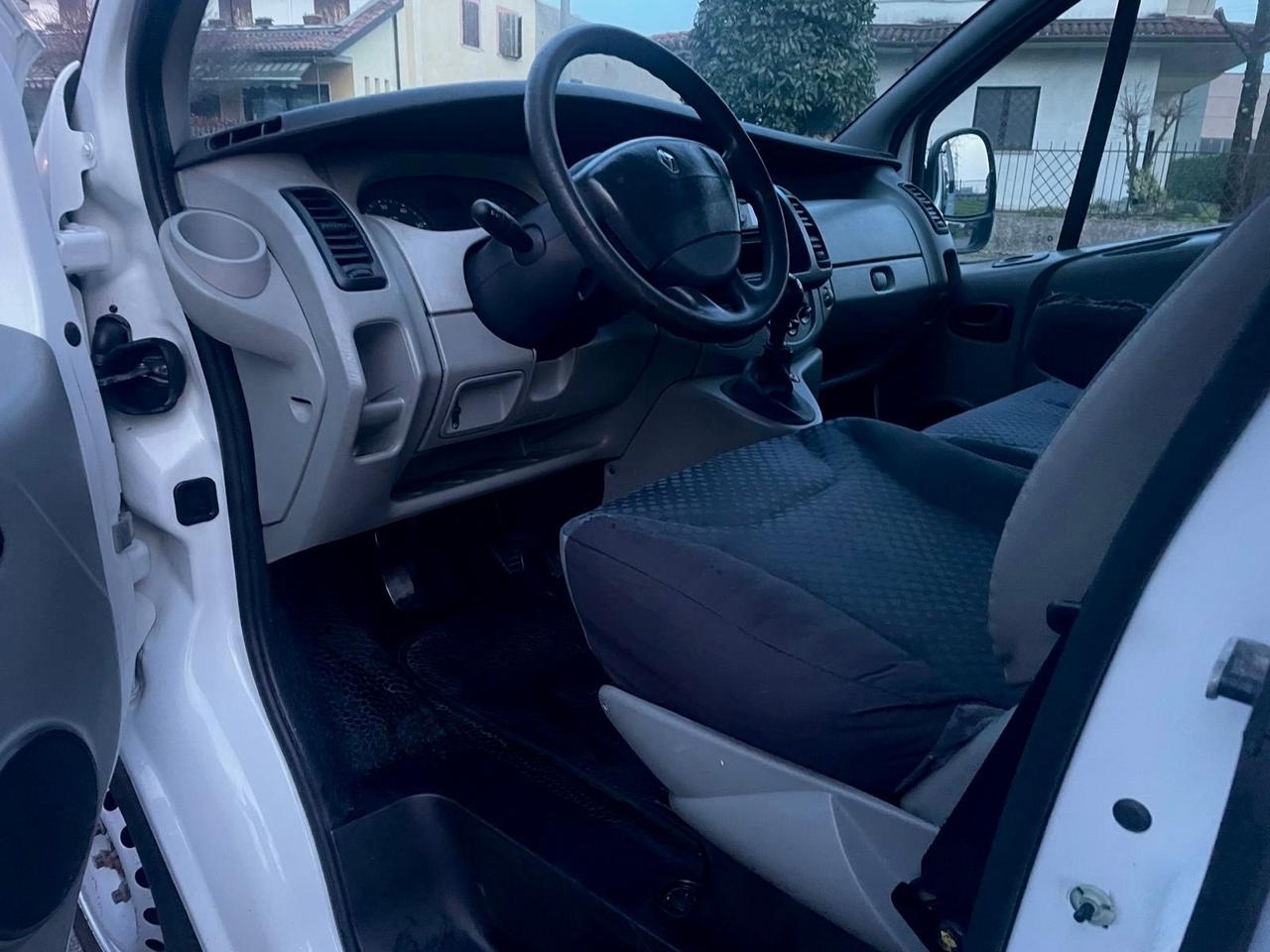 Renault Trafic T27 2.0 dCi/115 PC-TN Furgone Ice