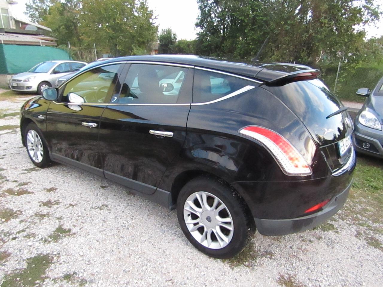 Lancia Delta 1.4 T-Jet 120 CV Oro