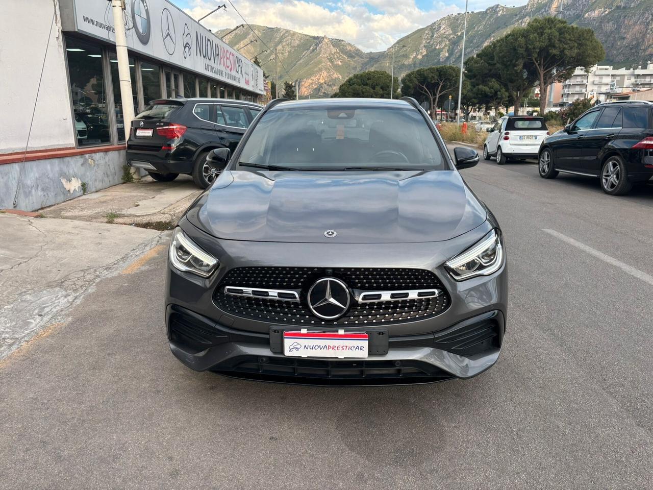 Mercedes-benz GLA 200 Mercedes 200d Premium AMG
