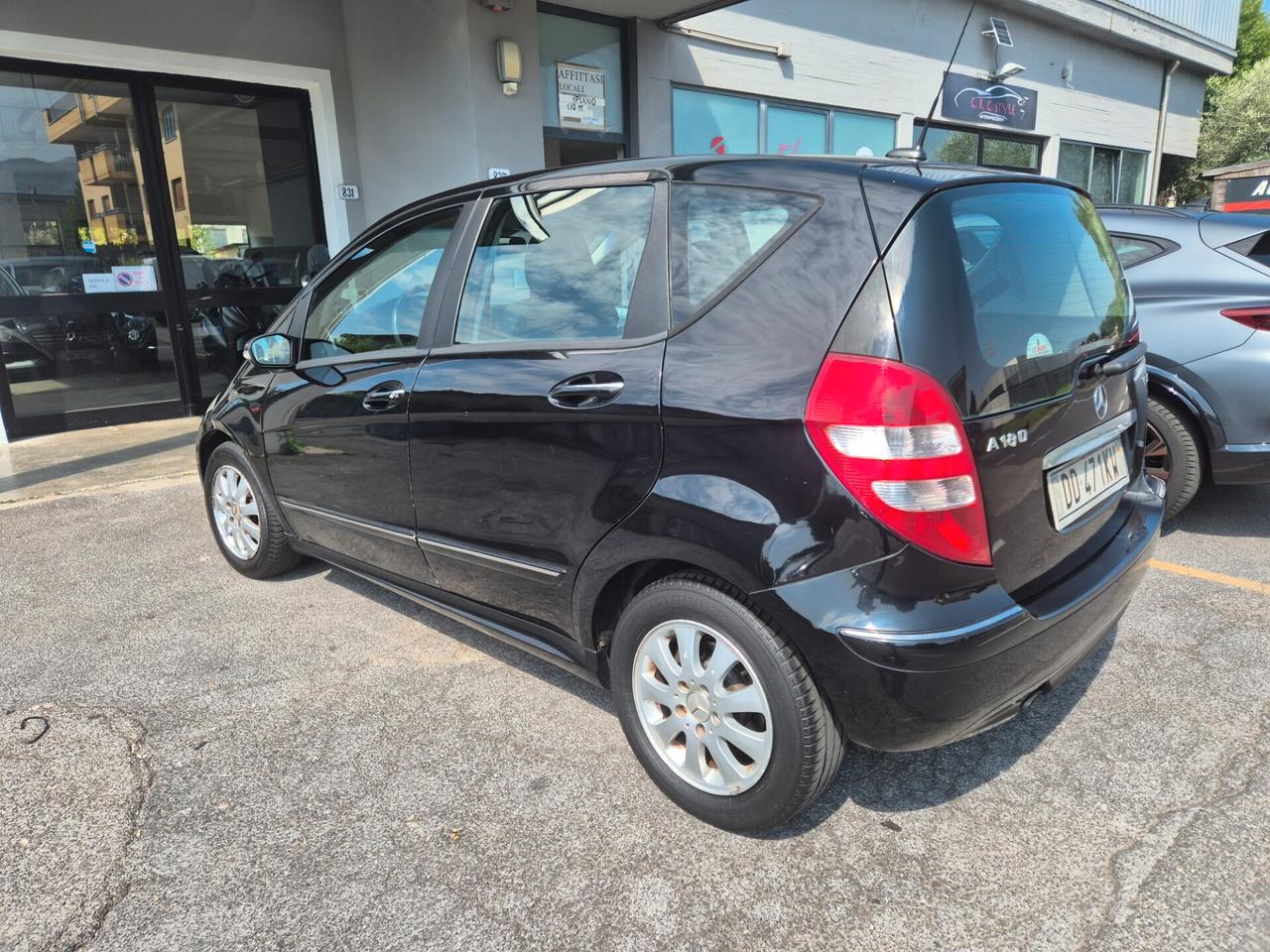 Mercedes-benz A 180 automatica