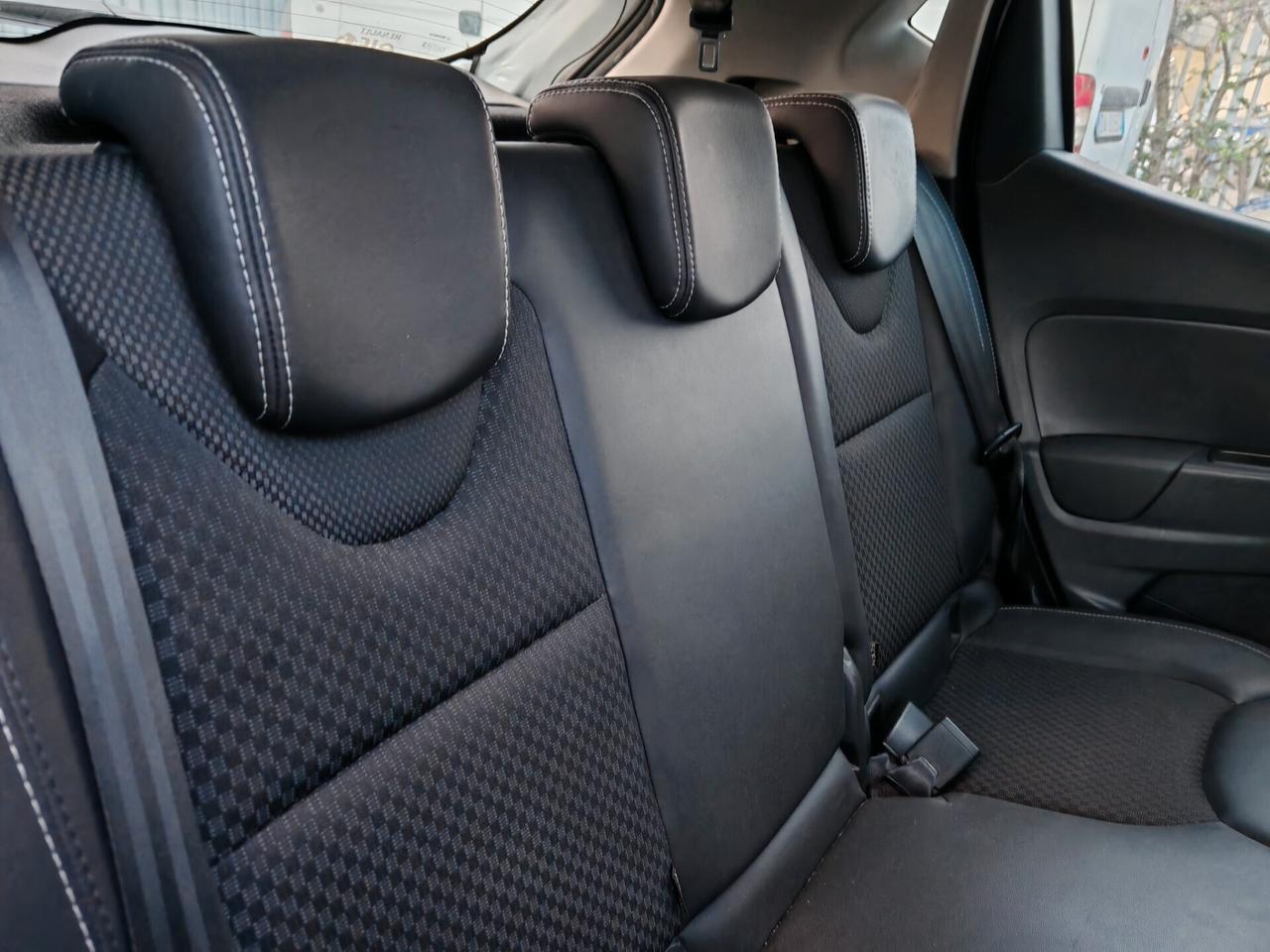 Renault Clio dCi 8V 90 CV 5 porte Moschino Zen