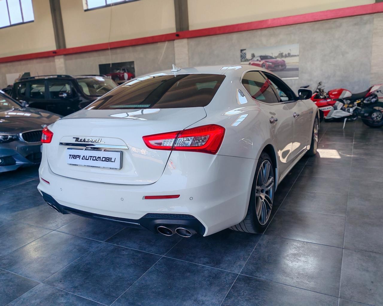 Maserati Ghibli V6 Gransport 350 cv - PREZZO REALE