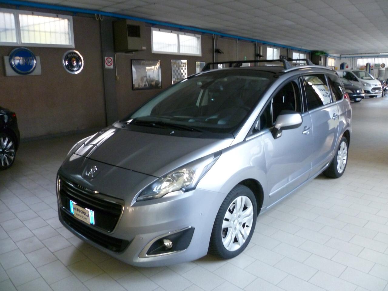 Peugeot 5008 BlueHDi 120 S&S Allure