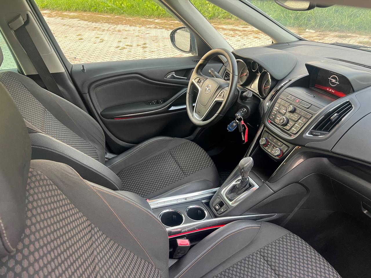 Opel Zafira Tourer 2.0 CDTi 130CV aut. Cosmo