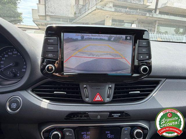 HYUNDAI i30 Fastback 1.4 T-GDI DCT Style Automatica