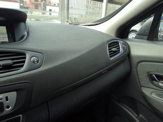 RENAULT Scenic 1.5 dCi 110CV Limited