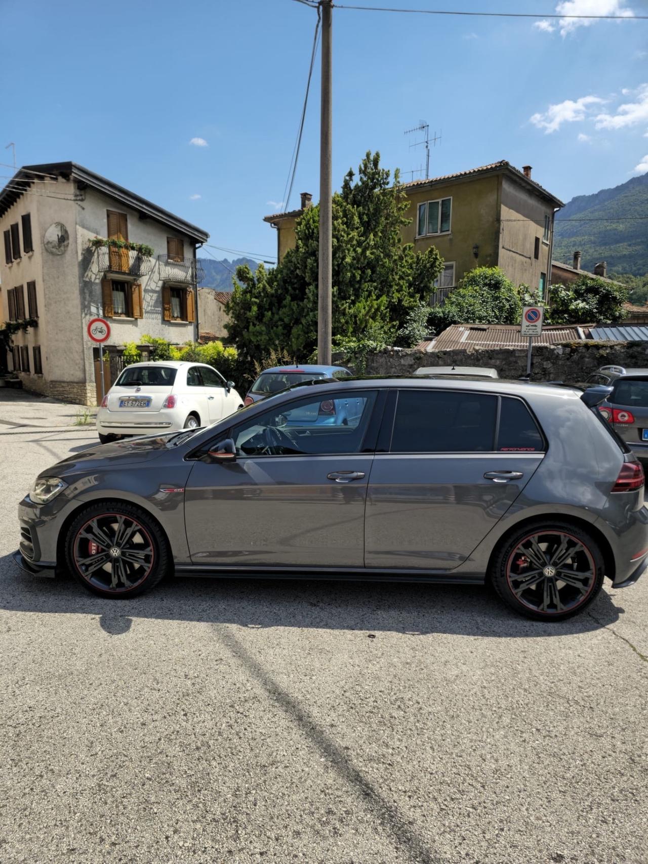 Volkswagen Golf R 2.0 TSI DSG 4MOTION 5p. BMT