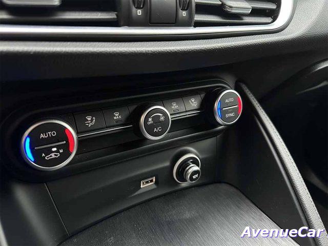 ALFA ROMEO Stelvio 2.2 LEVE CAMBIO AL VOLANTE TELECAMERA POST IVA ESP