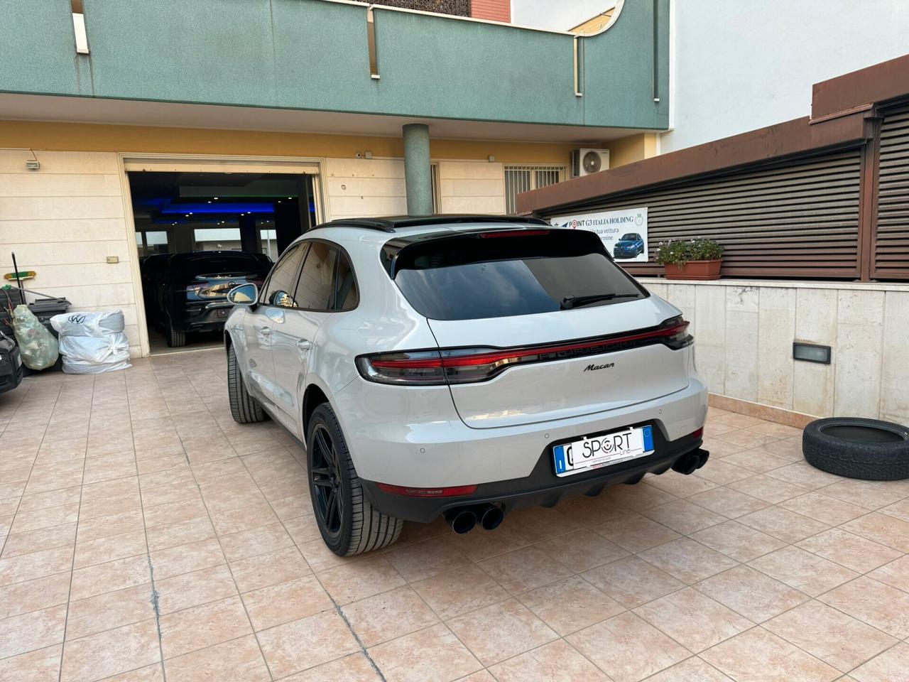 Porsche Macan 2.0 245CV GESSO TETTO