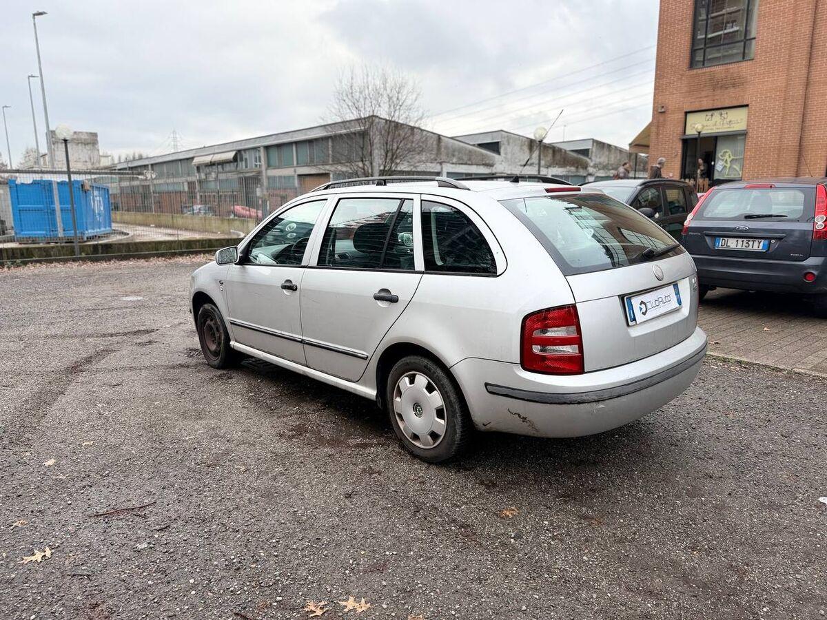 Skoda Fabia Wagon Fabia wagon 1.4 16v Comfort 101cv
