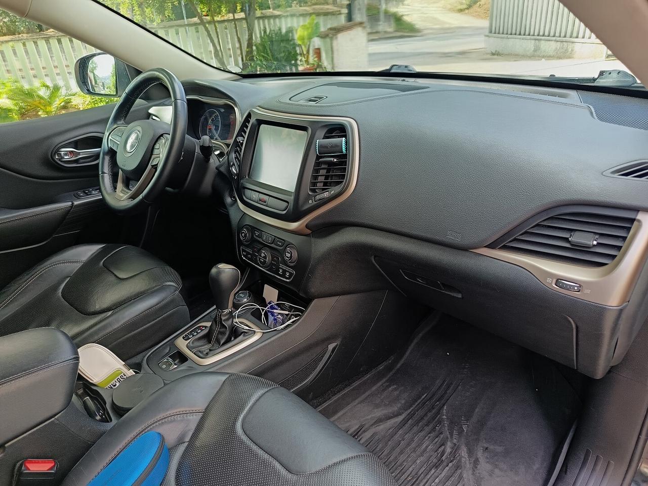 JEEP Cherokee 2.2 Mjt II 4WD Aut. II Limited+
