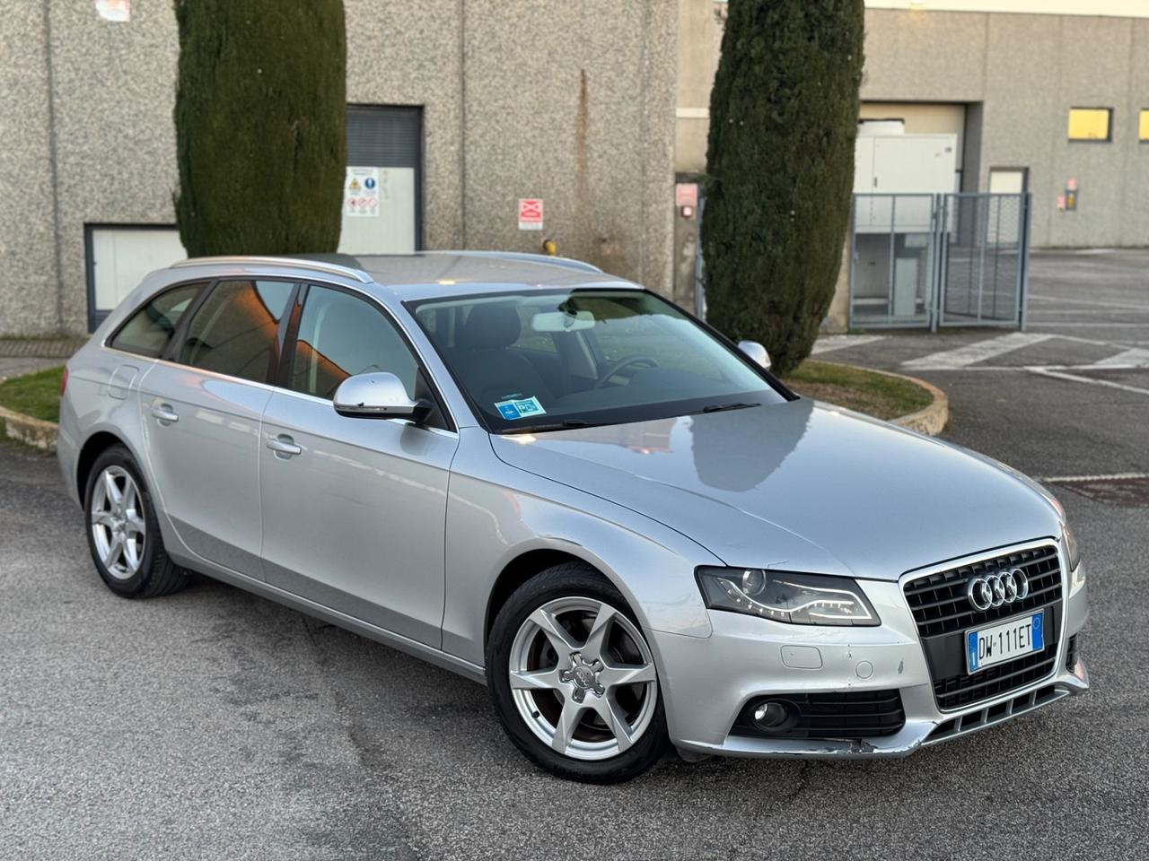 Audi A4 Avant 2.0 TDI 143CV Automatico