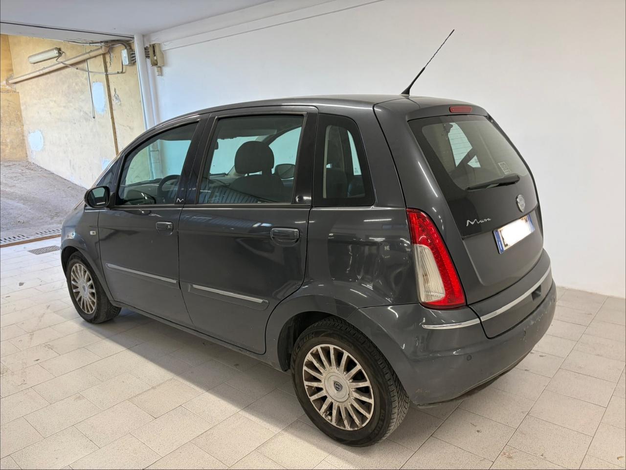 Lancia MUSA 1.3 Mjt 95 CV Gold