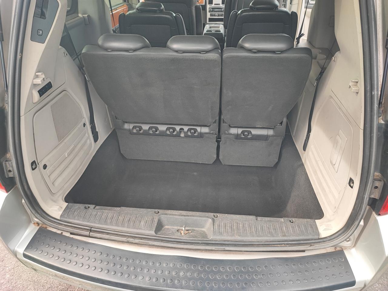 Chrysler Voyager Grand 2.8 CRD DPF Limited