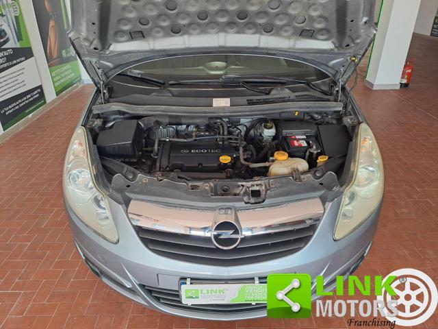 OPEL Corsa 1.2 3 porte Easytronic Sport