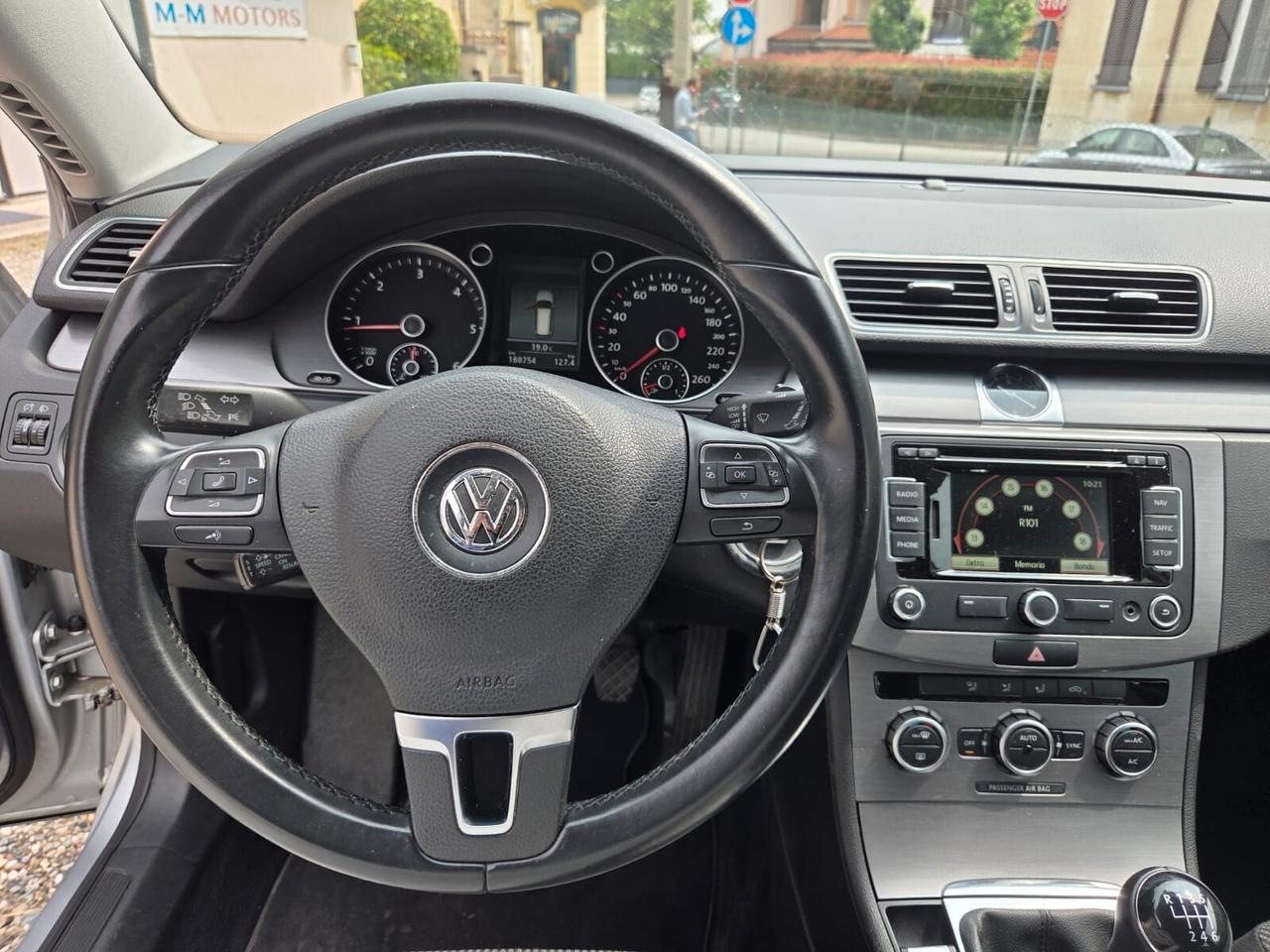 Volkswagen Passat Var. Bs. 2.0 TDI Comfortline BMT