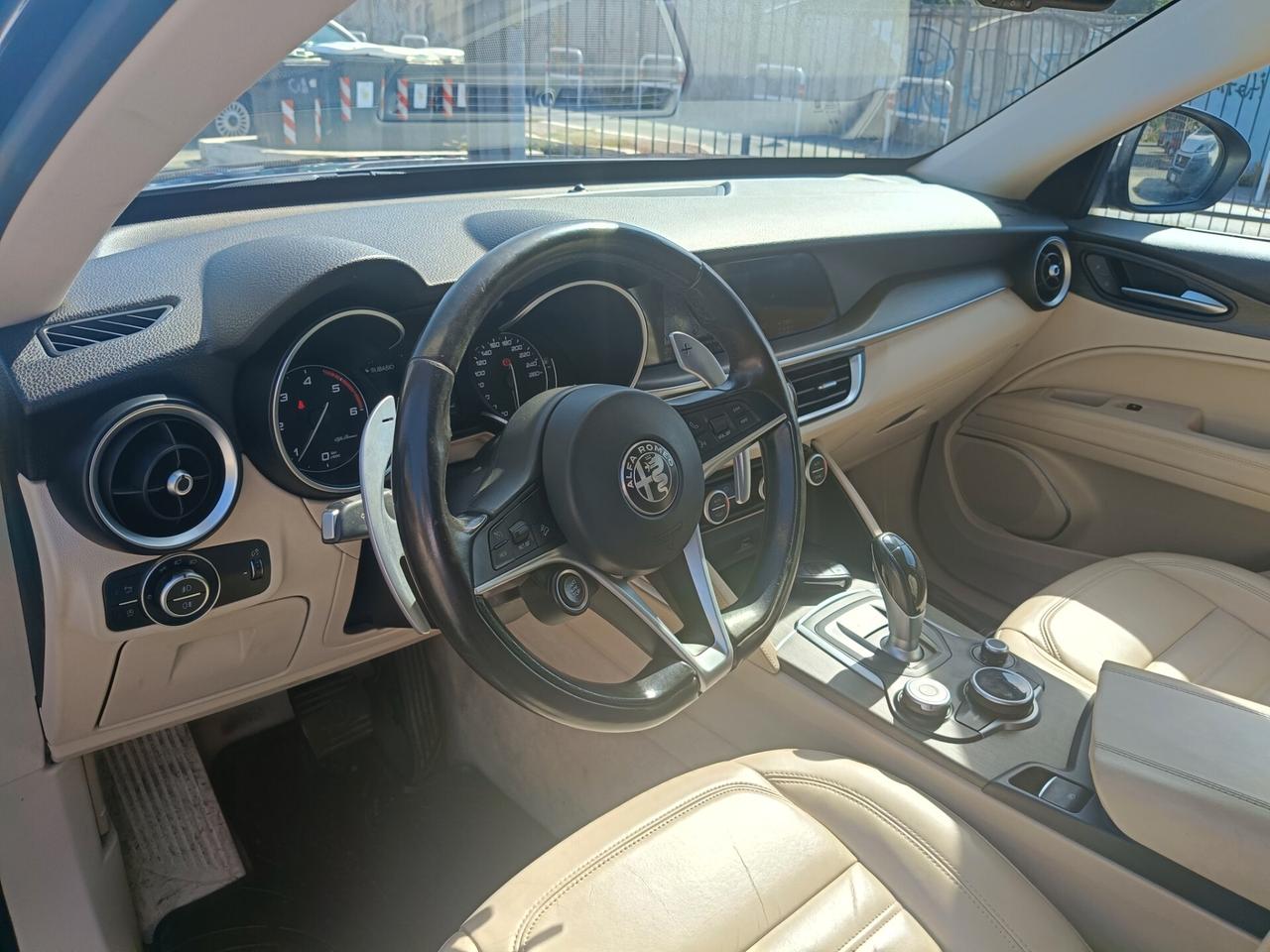 Alfa Romeo Stelvio 2.2 Turbodiesel 210 CV AT8 Q4 Executive