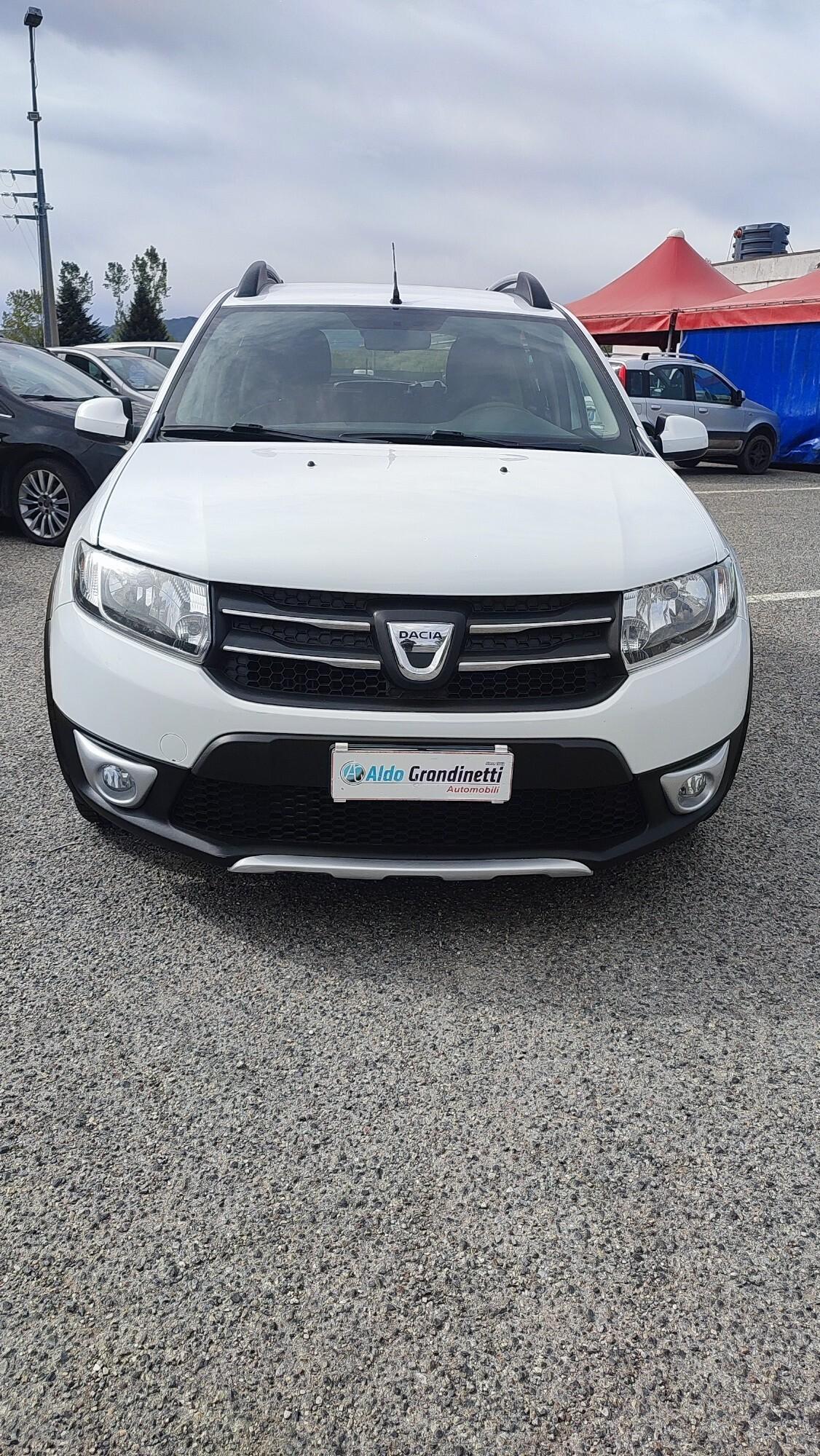 DACIA SANDERO STEPWAY 1.5 DCI 90 CV