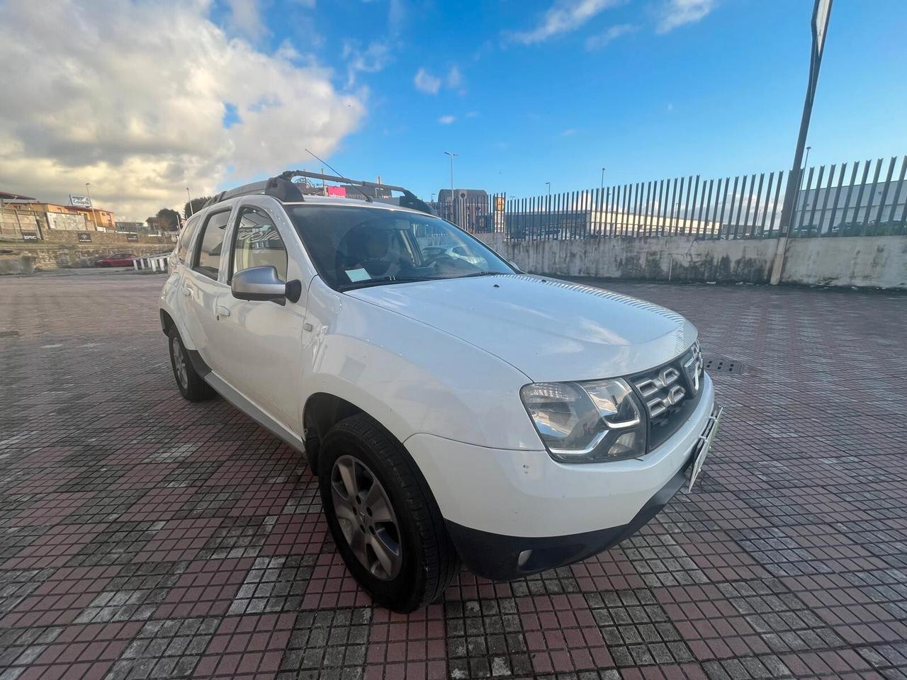 Dacia Duster 1.461 109CV 4x2 Serie Speciale Lauréate Family