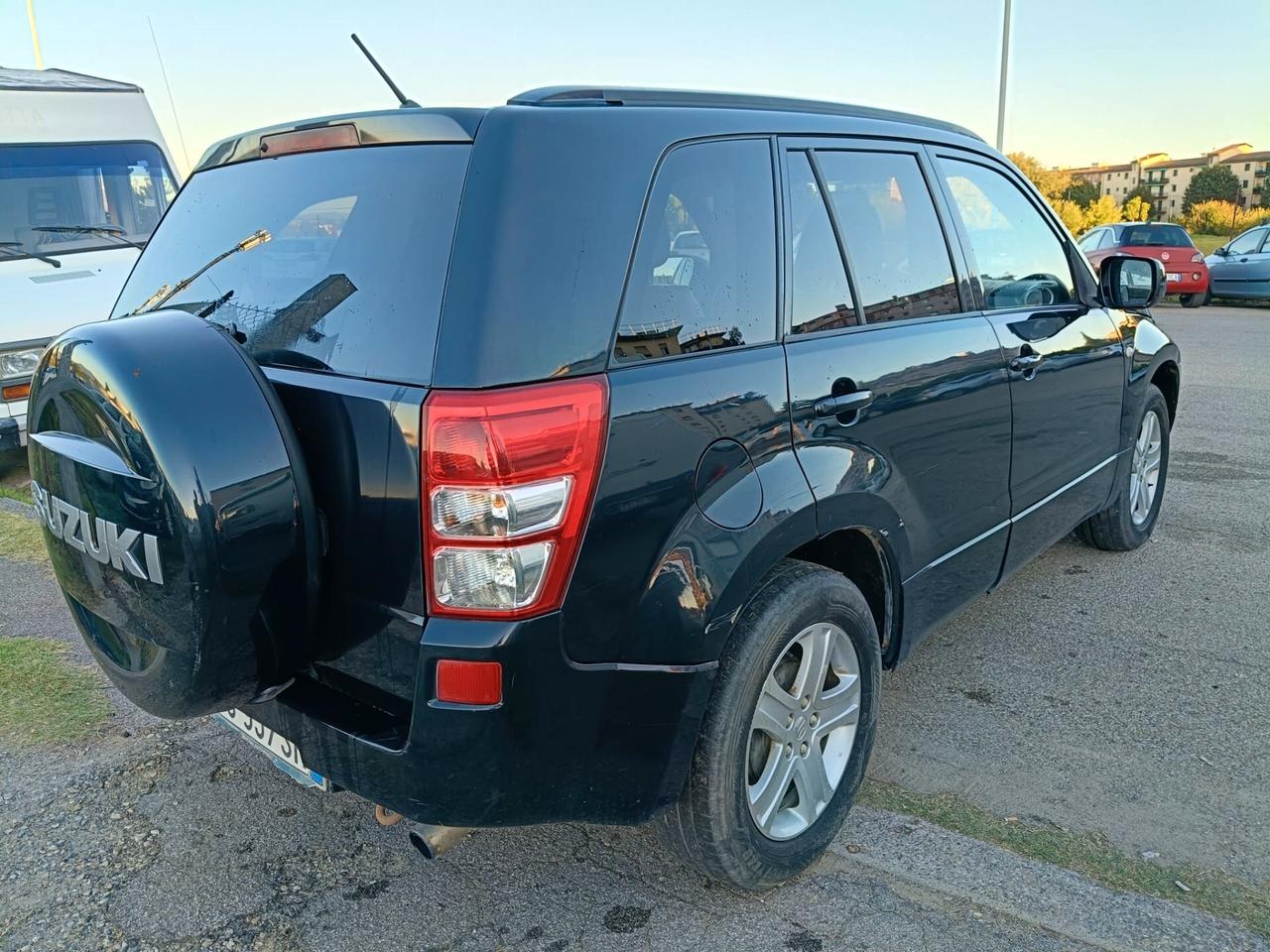 Suzuki Grand Vitara 1.9 DDiS 5 porte