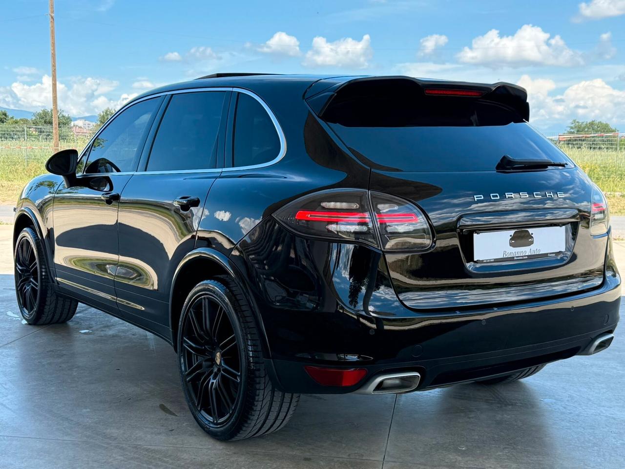 Porsche Cayenne 3.0 Diesel Total Black