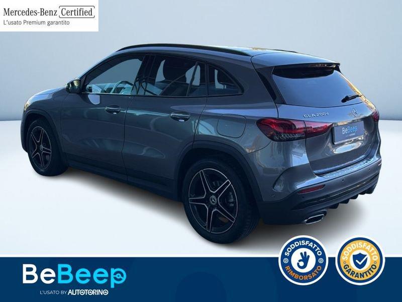 Mercedes-Benz GLA 200 D PREMIUM 4MATIC AUTO