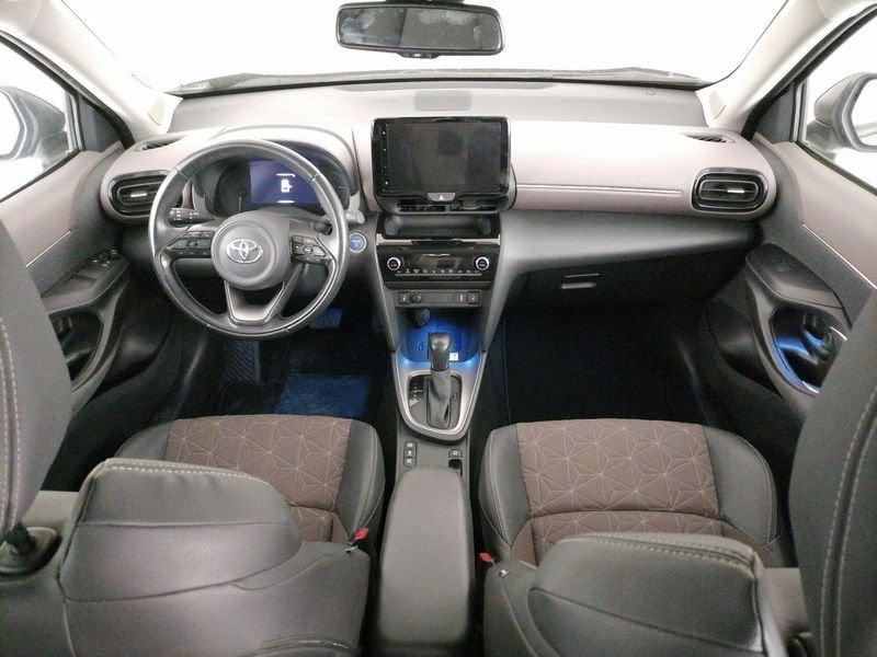 Toyota Yaris Cross 1.5h Lounge fwd 116cv e-cvt