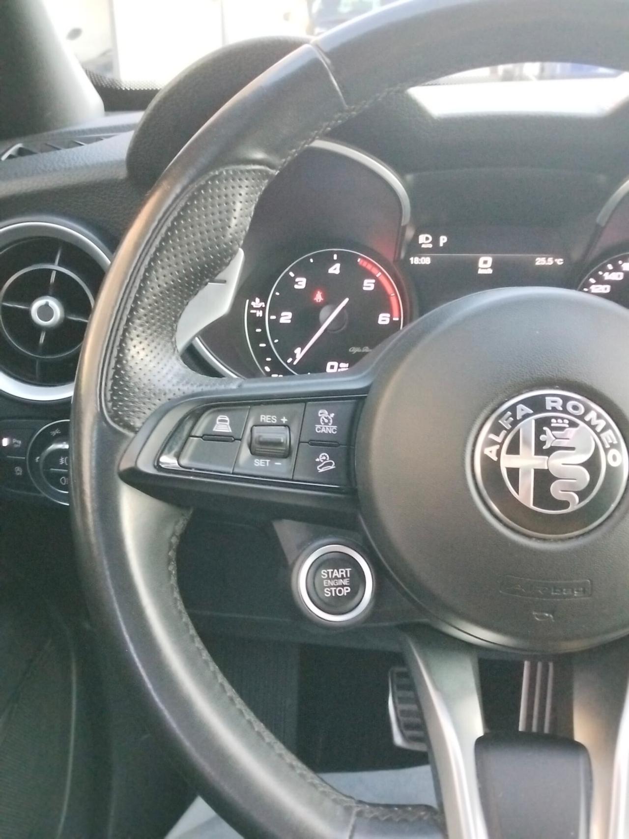 Alfa Romeo Stelvio 2.2 Turbodiesel 190 CV AT8 Q4