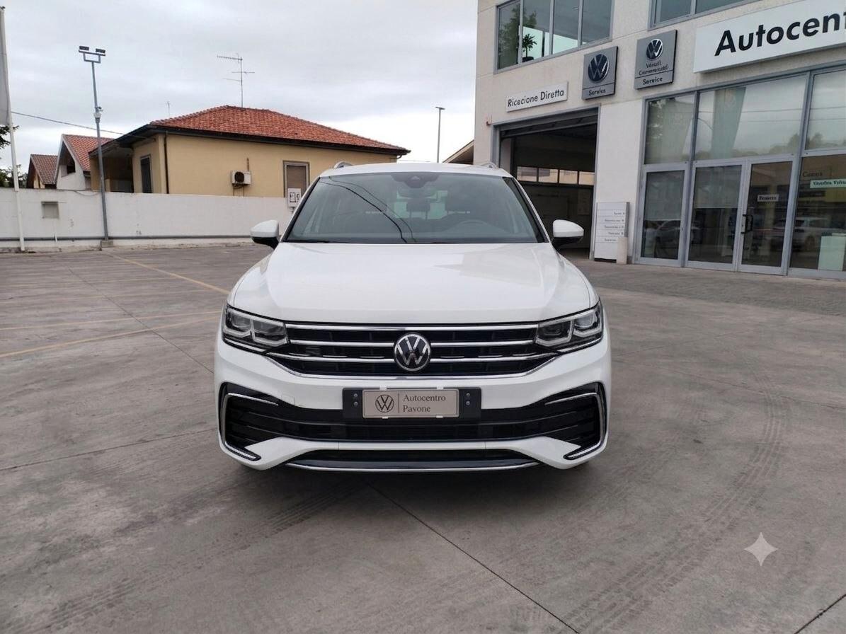 Volkswagen Tiguan 2.0 TDI 150 CV SCR DSG R-Line