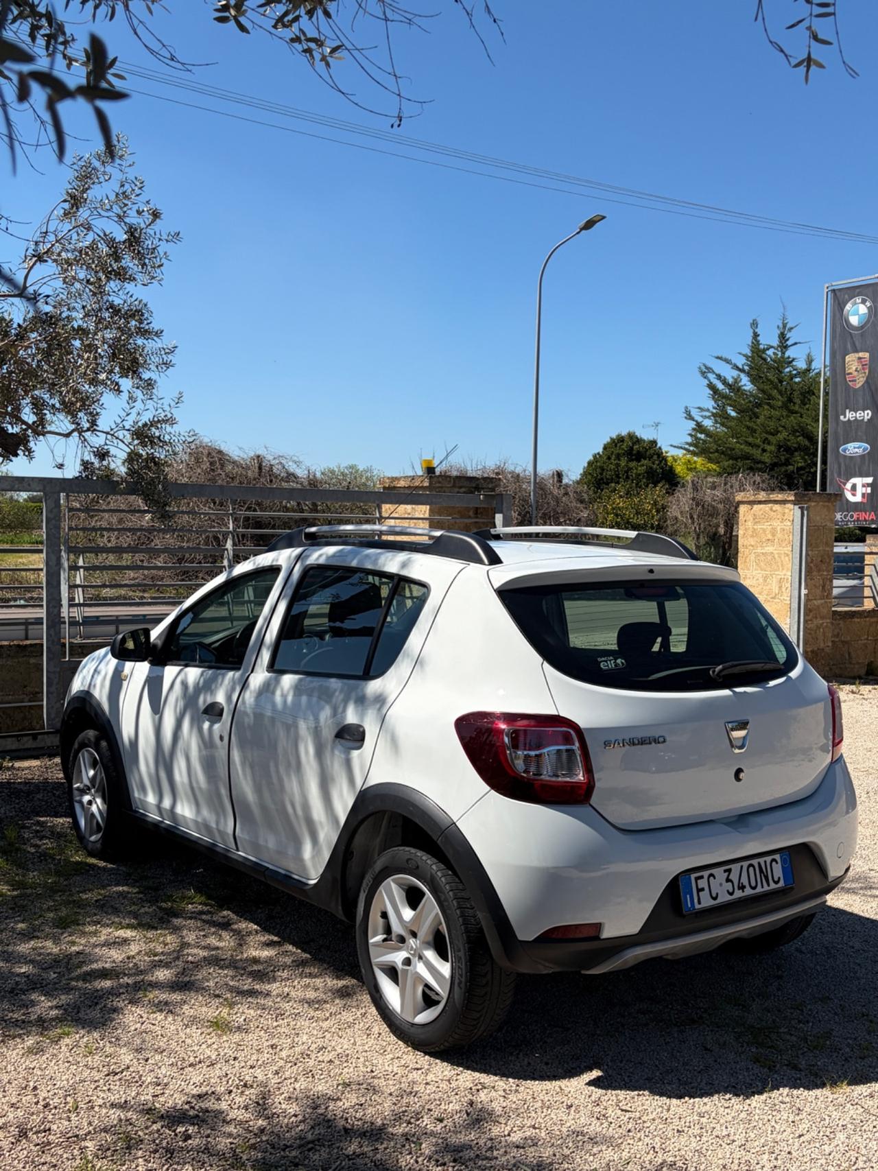 Dacia Sandero 0.9 TCe 12V TurboGPL 90CV Start&Stop Lauréate