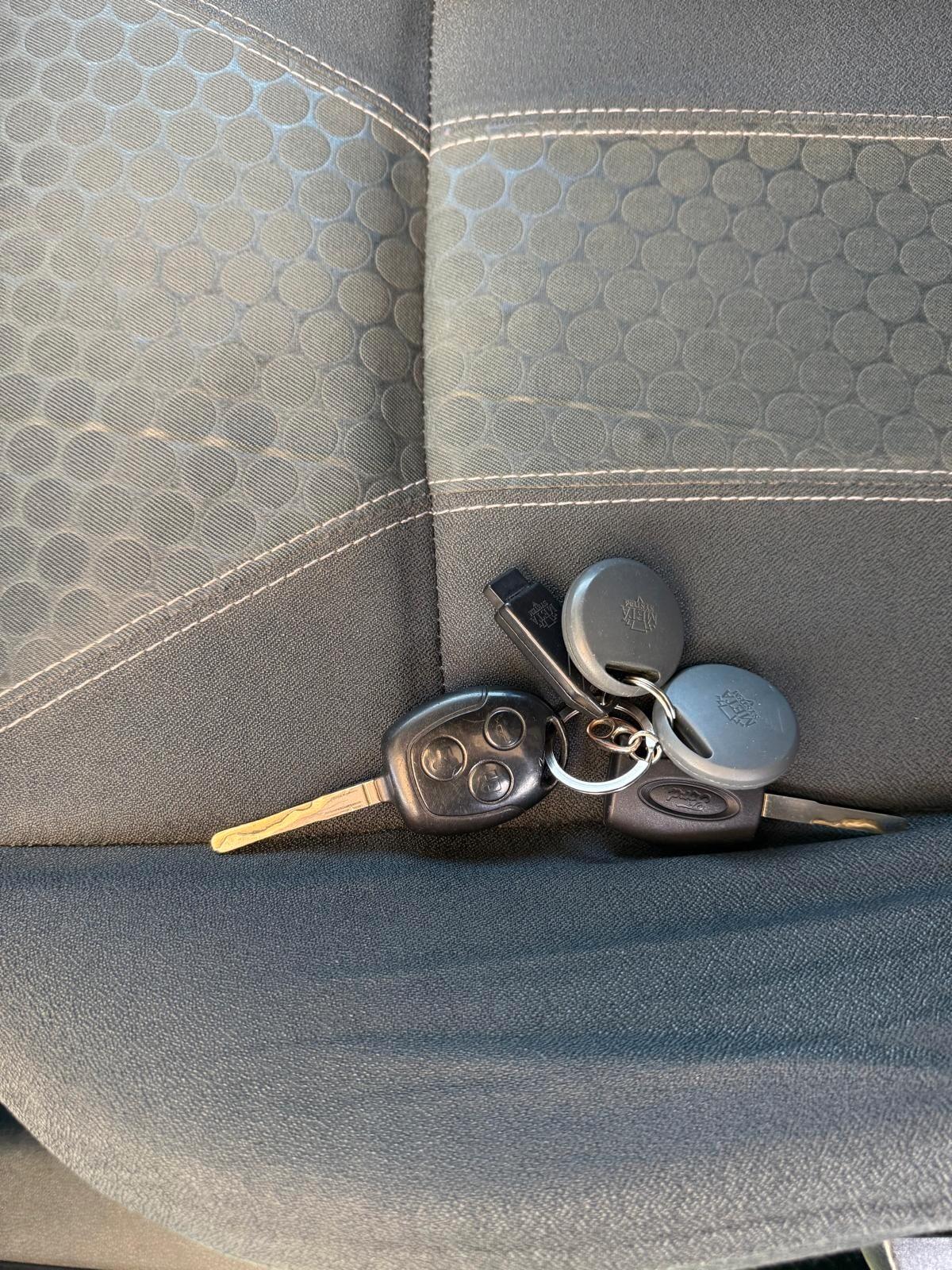 Ford Fiesta 1.4 TDCi 68CV 5 porte Titanium