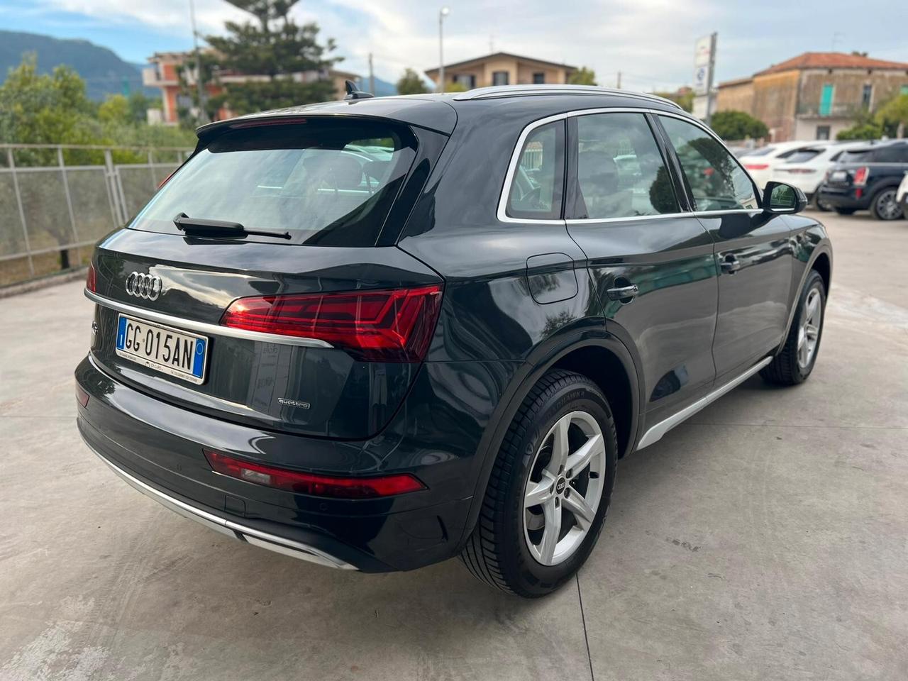 Audi Q5 40 TDI 204 CV quattro S tronic Business Advanced