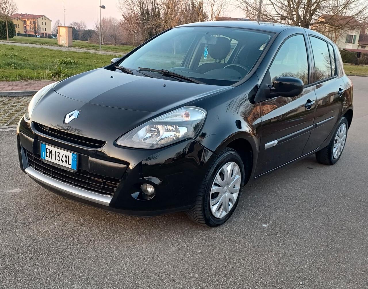 Renault Clio 1.2 16V 5 porte GPL Dynamique