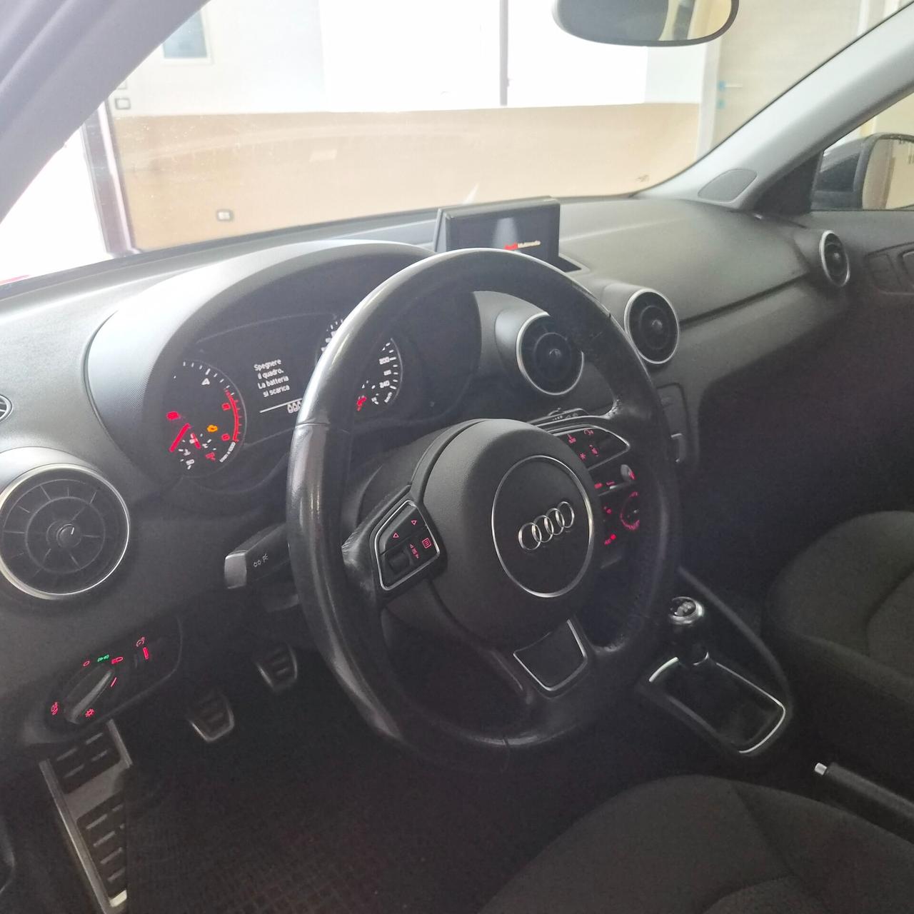 Audi A1 1.6 TDI 116 CV Admired