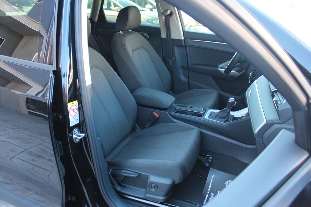 Audi Q3 35 TDI S tronic Business