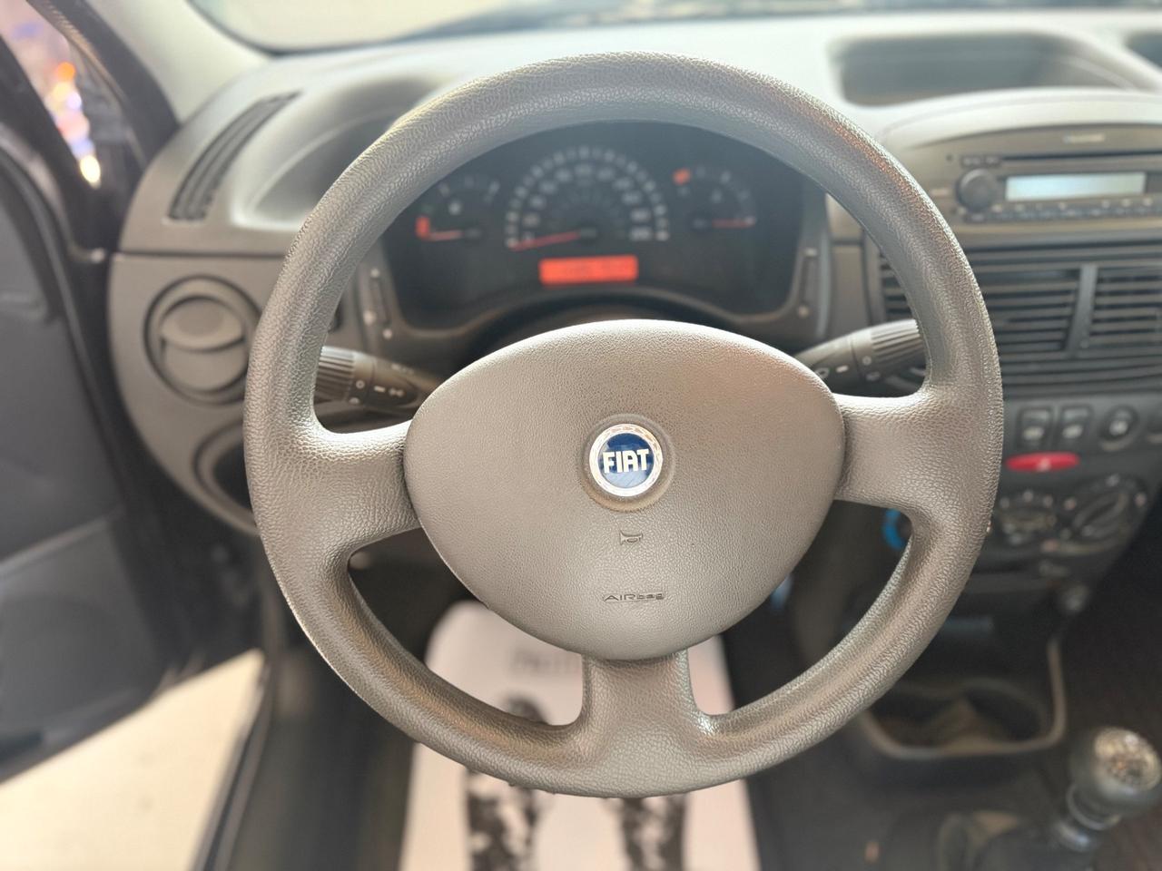 Fiat Punto 1.2 5 porte Active Natural Power NEOPATENTATI
