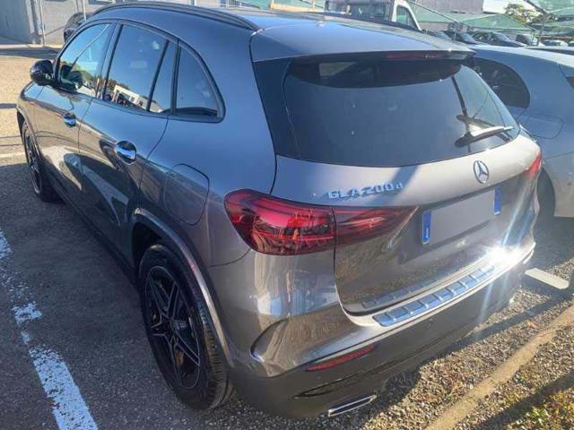 MERCEDES-BENZ GLA 200 d Automatic Premium Amg PACK NIGHT