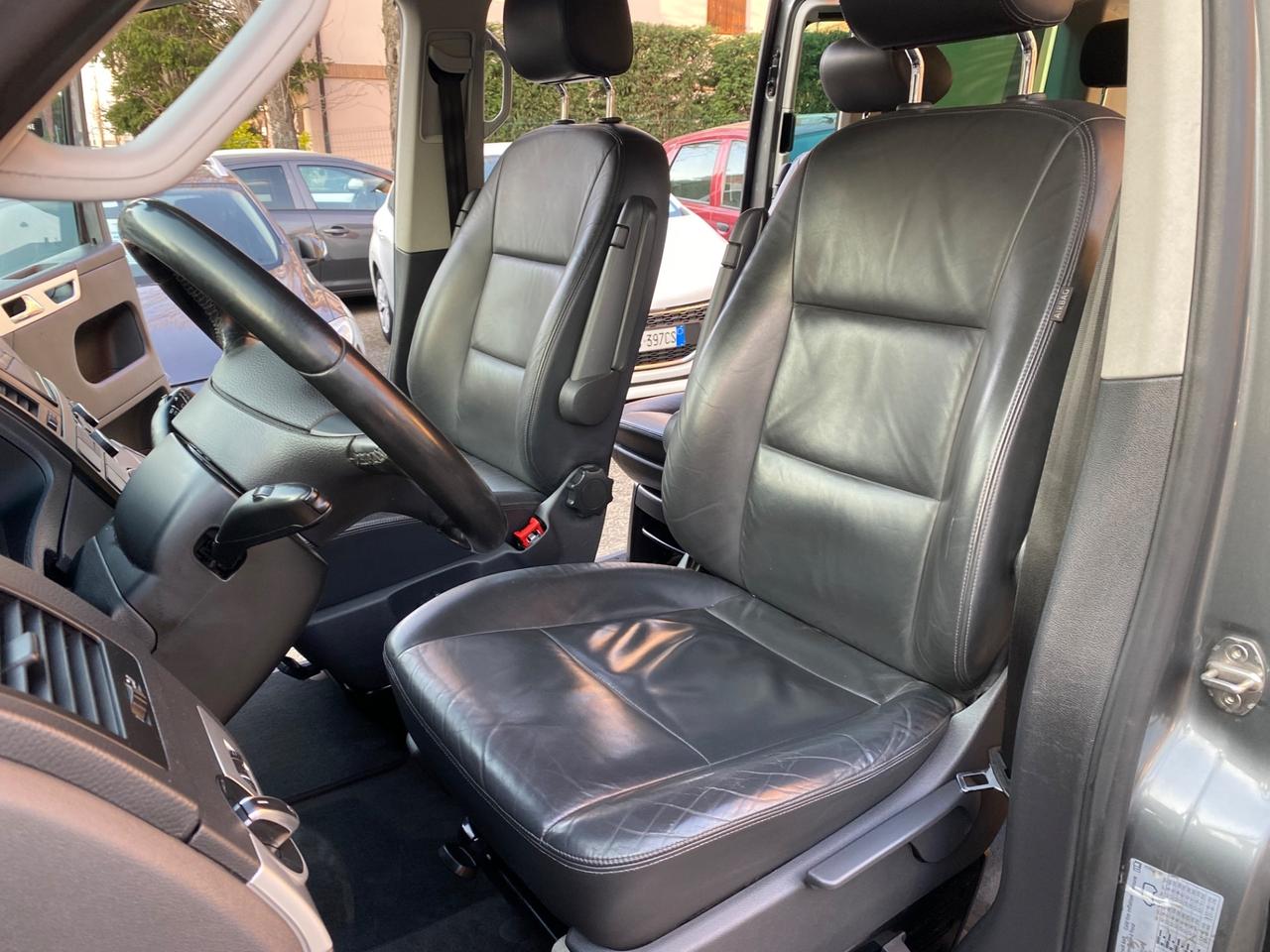 Volkswagen Multivan 2.0 TDI 140CV Highline 7 posti NEOPATENTATI!!!