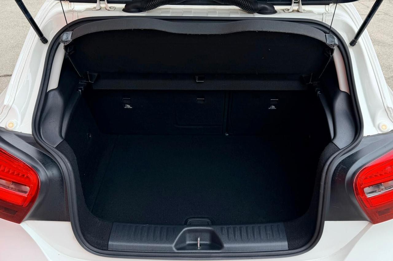 Mercedes-benz A 180 d Automatic Premium