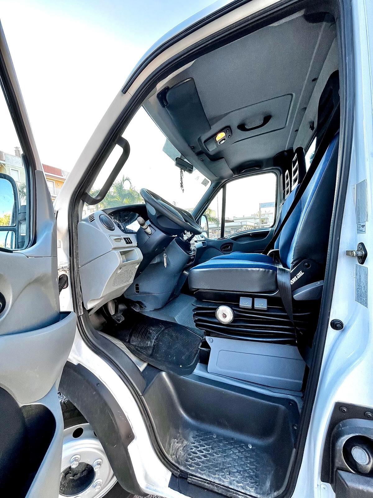 IVECO DAILY 65C15 COMPATTATORE RIBALTABILE – ANNO 2007