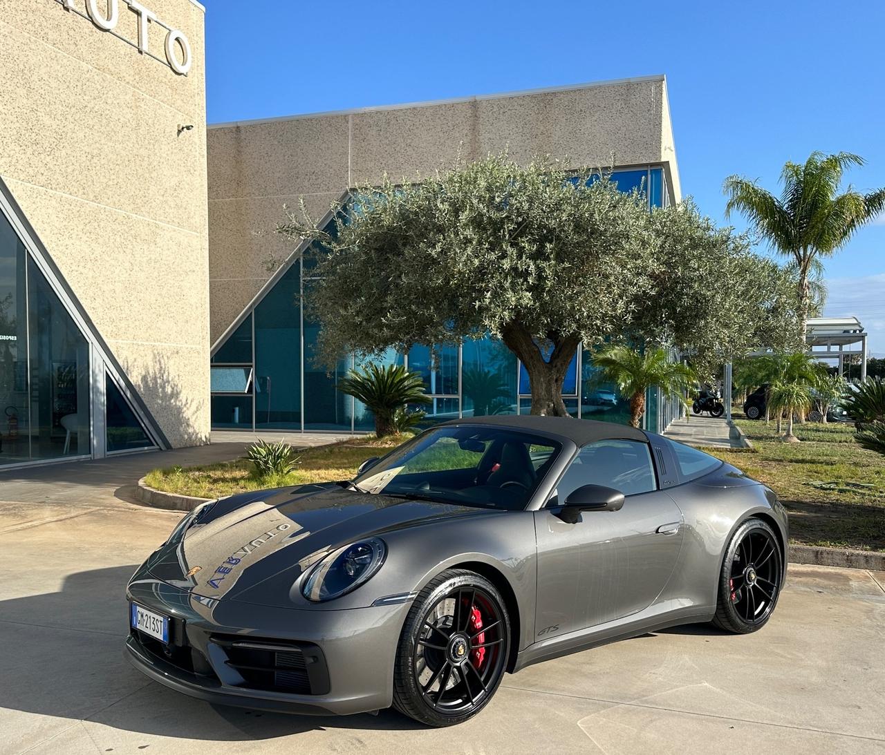 Porsche 992 Targa 3.0 4 GTS possibilità noleggio no scoring