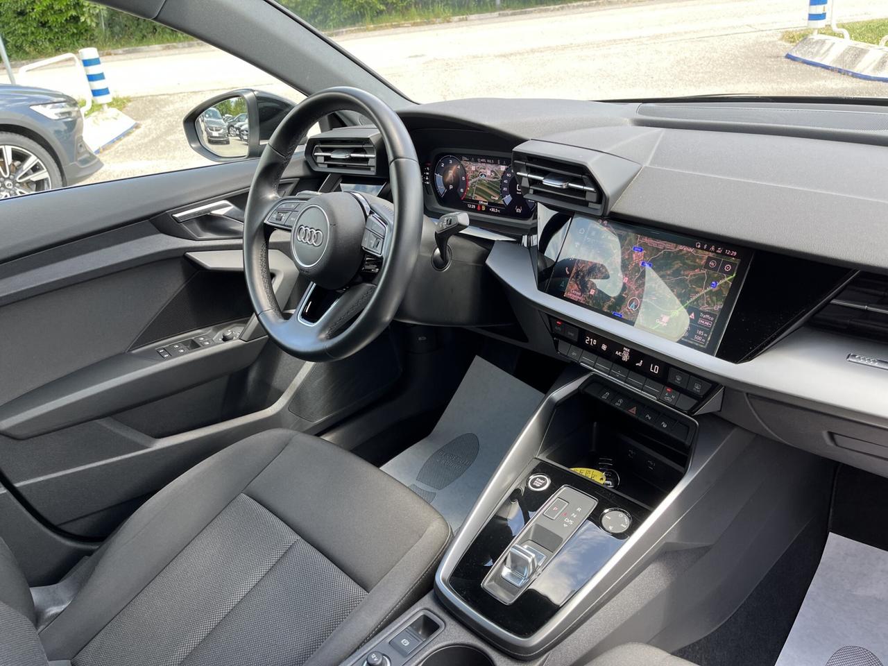 AUDI A3 SPORT .B. 2000TDI 150 CV S.TRONIC
