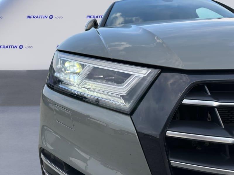 AUDI Q5 55 2.0 TFSI E QUATTRO S-TRONIC