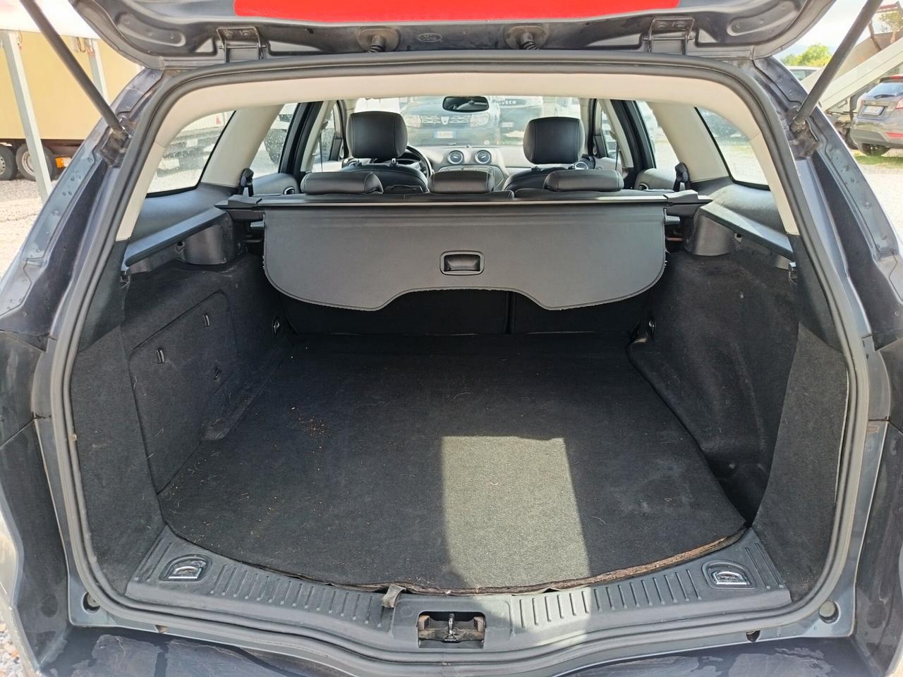 Ford Mondeo 2.0 TDCi 140 CV Station Wagon Titanium DPF