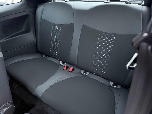 FIAT 500 1.0 Hybrid Connect