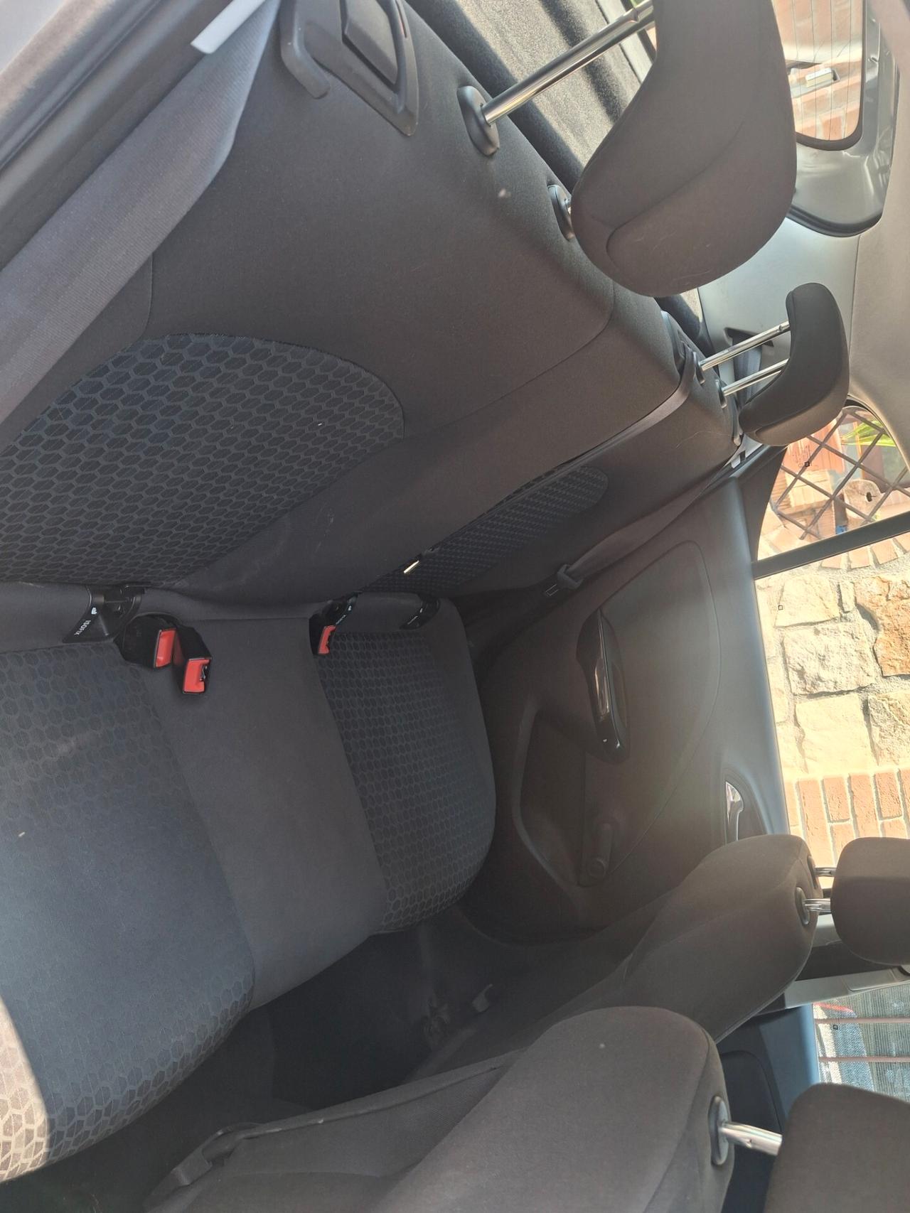 Opel Corsa 1.4 90CV GPL Tech 5 porte Advance neopatentati