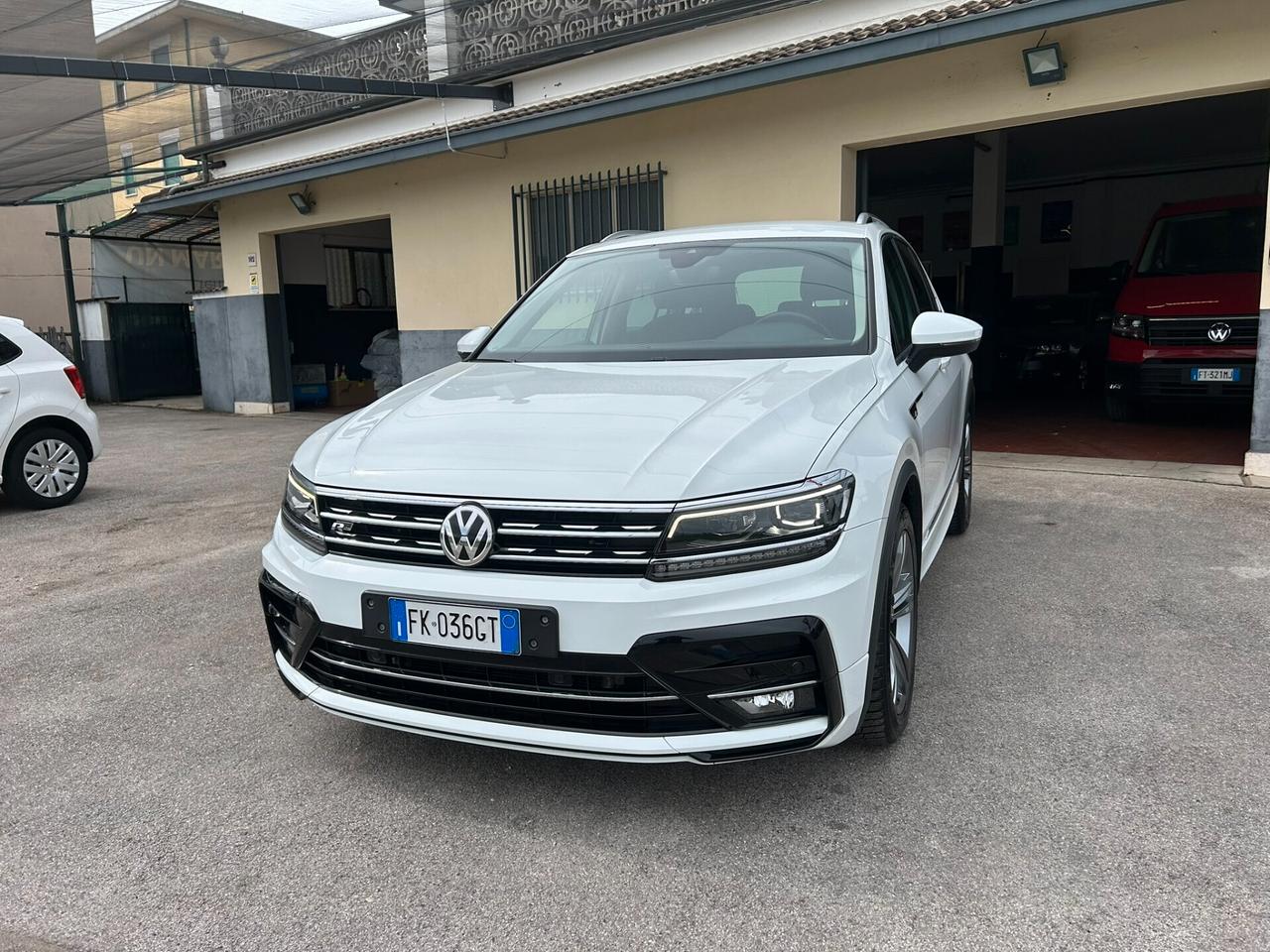 VW TIGUAN 2.0 TDI 150CV DSG 4MOTION R-Line