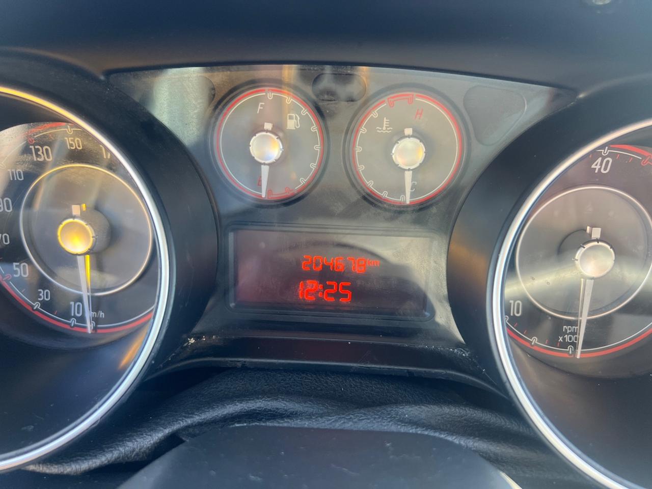 Fiat Punto 1.3 distribuzione + tagliando eseguiti