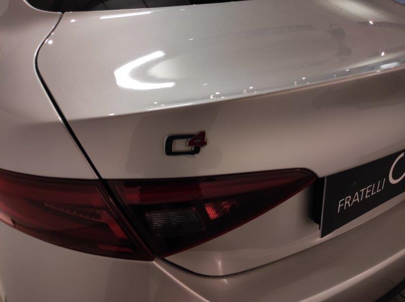 ALFA ROMEO Giulia (2016) - Giulia 2.2 Turbodiesel 210 CV AT8 AWD Q4 Veloce