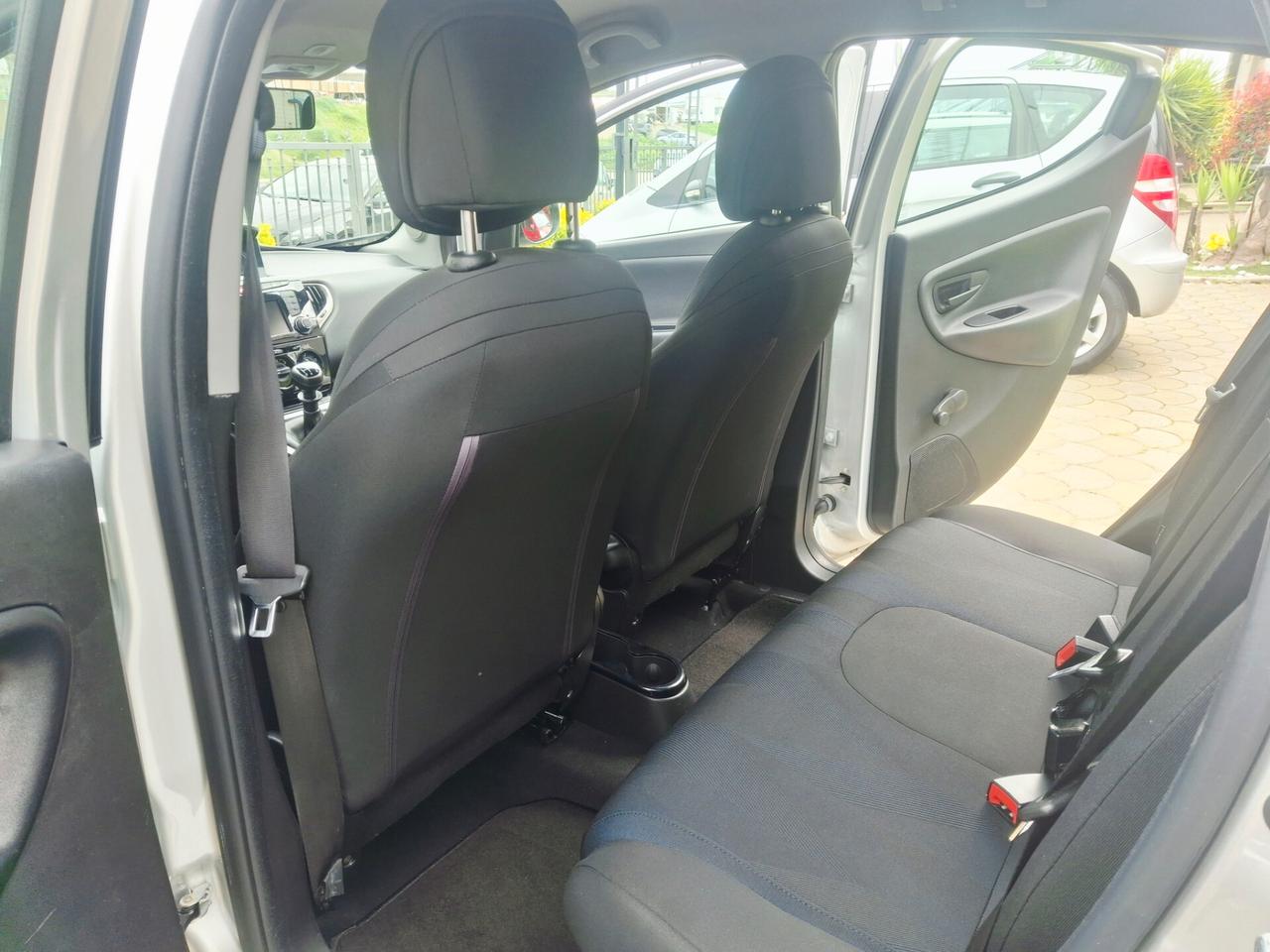 Lancia Ypsilon 1.2 69 CV 5 porte GPL Ecochic Gold